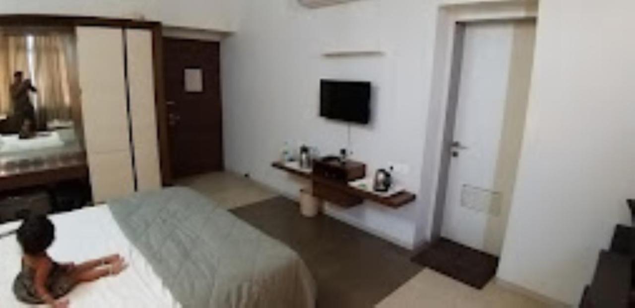 Hotel Maratha Residency,Ratnāgiri מראה חיצוני תמונה
